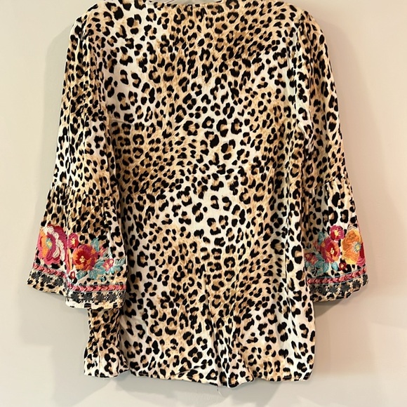 Savanna Jane - animal print, floral embroidered, 3/4 Sleeve blouse - Picture 5 of 7